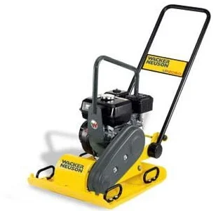 Wacker VP2050A lapvibrátor – 103 kg bérlés – Alsóörs