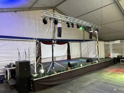 Színpad sátorfedéssel bérlés Szeged
