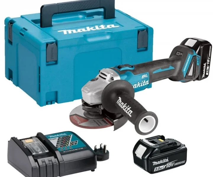 Makita akkus sarokcsiszoló DGA506RTJ kölcsönözhető Komáromban