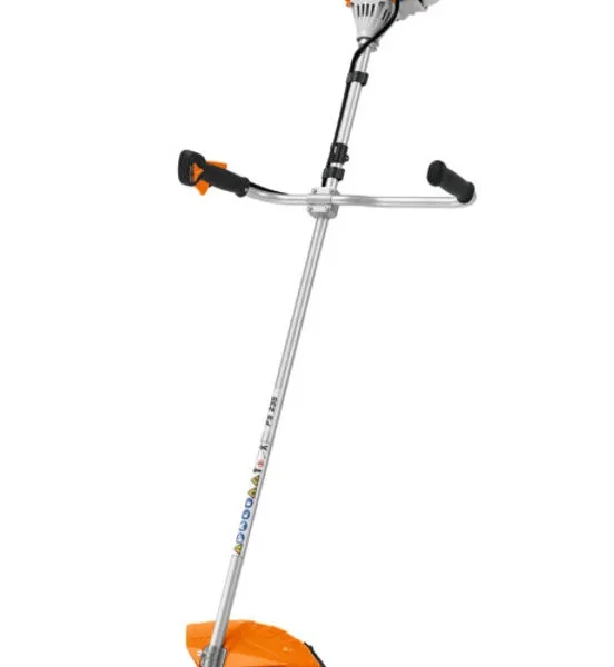 STIHL fűkasza FS 235 kölcsönözhető Komáromban