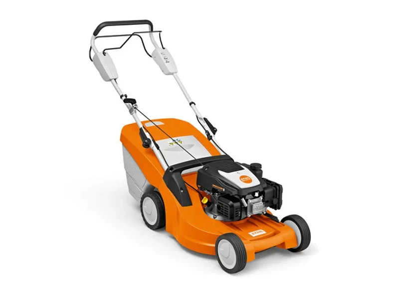 Bérelhető STIHL fűnyíró kerékhajtással RM 448 TX – Komárom
