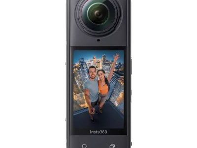 Insta360 X5 kamera + Smallrig Cage