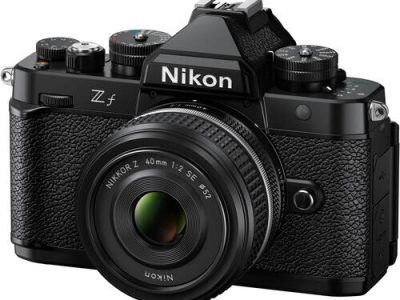Nikon Z f váz + Nikkor Z 40mm f/2 SE objektív