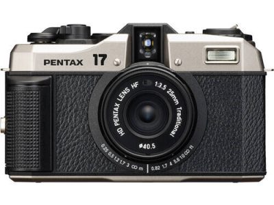 Pentax 17 half-frame analóg fényképezőgép