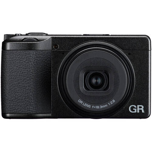 Ricoh GR IV kompakt fényképezőgép