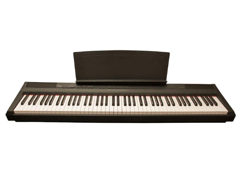 Yamaha P-105B + állvány + sustain kapcsoló + kottatartó kölcsönzés