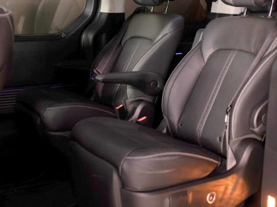 Hyundai Staria Luxury kisbusz bérlés
