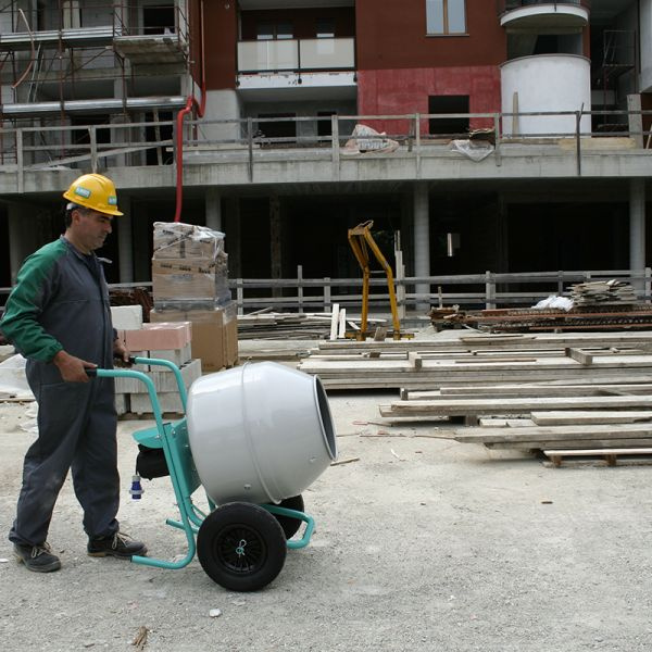 Betonkeverő 100l – Imer Rollbeta bérlés