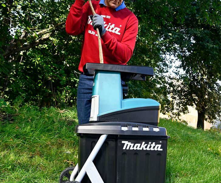 Makita UD2500 elektromos ágaprító bérlés