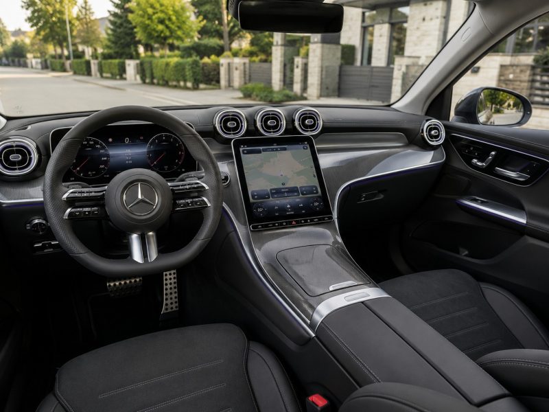 Mercedes GLC 220 d 4Matic AMG személyautó bérlés