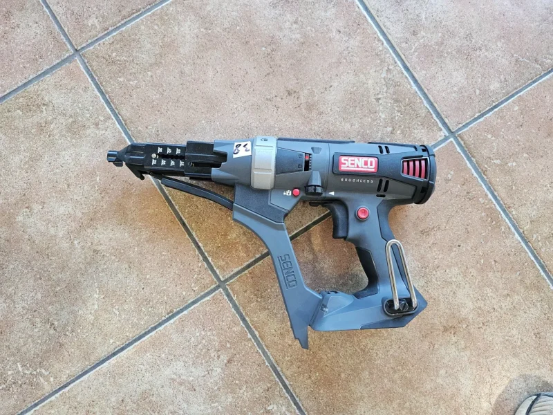 Senco DS722-18V DURASPIN csavarbehajtó kölcsönzése Debrecenben