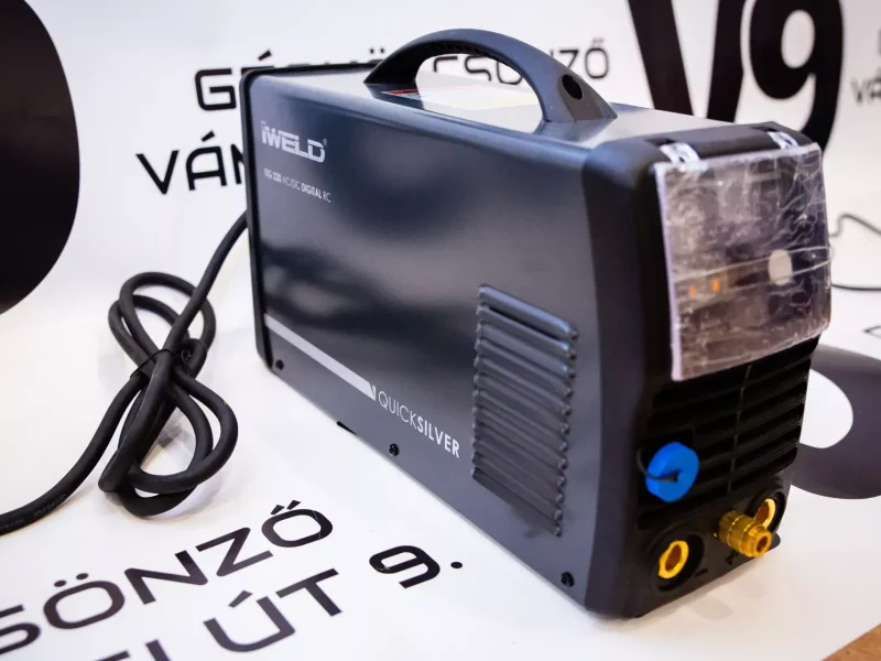Iweld TIG220 AC/DC hegesztő inverter kölcsönzése Debrecenben