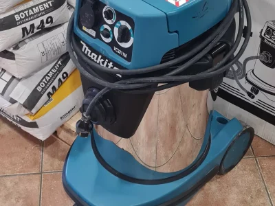 Makita VC321 ipari porszívó bérlése Debrecenben