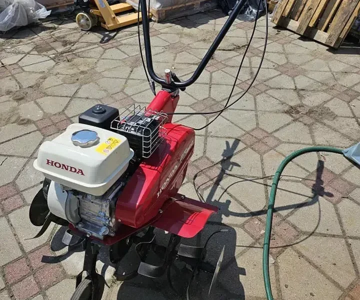 Honda FG 320R kapálógép kölcsönzése Debrecenben
