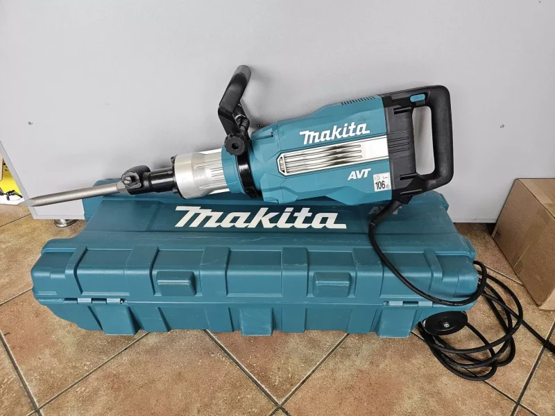 Makita HM1511 elektromos bontókalapács kölcsönzése Debrecenben