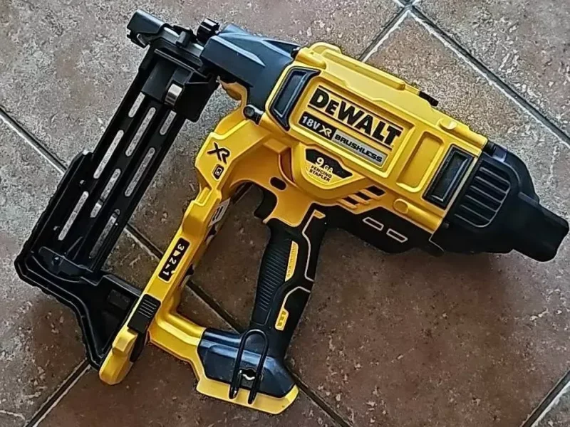 DeWalt DCN890P2 akkus beton szegbelövő bérlése Debrecenben