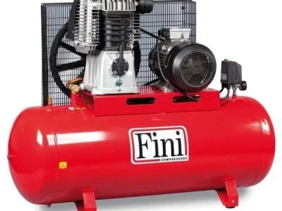 Elektromos kompresszor 200 l – 400 V bérelhető Debrecenben