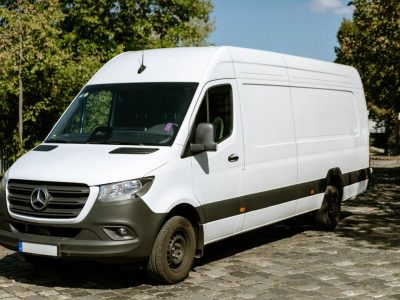 Mercedes Sprinter - Tachográfos hosszított, magasított zárt áruszállító