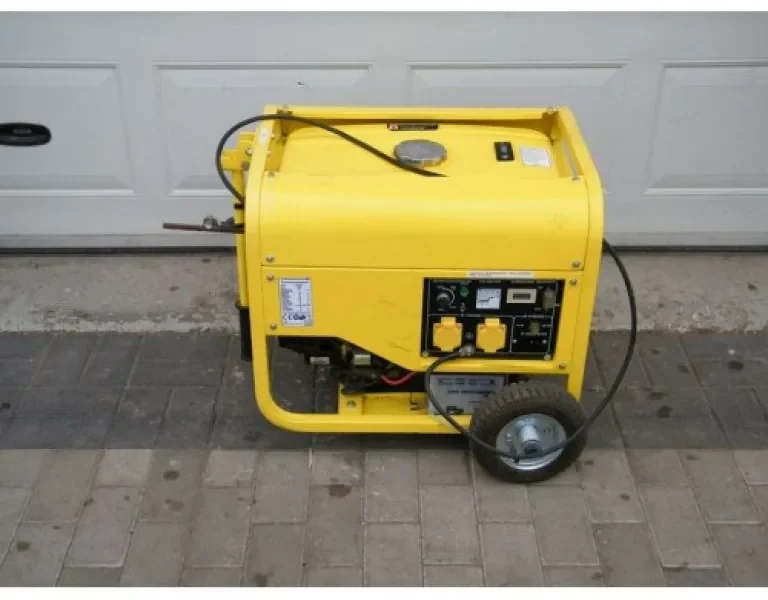 Aggregátor (230V, 2.5kW, kondenzátoros) – Győr bérlés