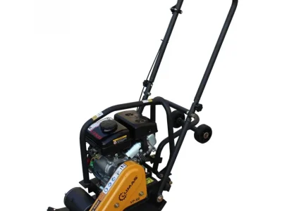 Lapvibrátor (70kg) – Győr bérlés