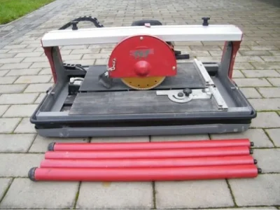 Vizes csempevágó (230V, 600W, 27kg) – Győr kölcsönzés