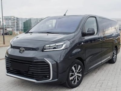 Toyota Proace Verso Business Comfort kisbusz bérlés