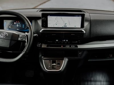 Toyota Proace Verso Business Comfort kisbusz bérlés
