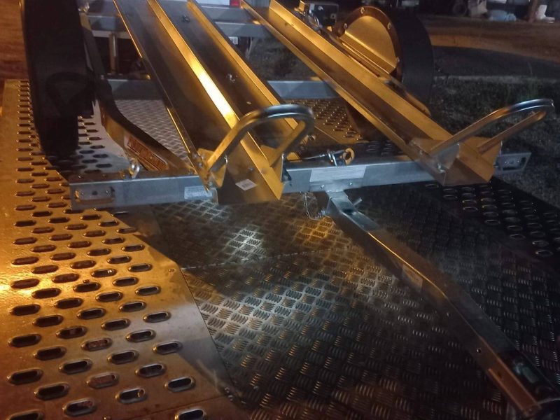 NEPTUN R2 motorszállító 2db bérlés kölcsönzés Budapest