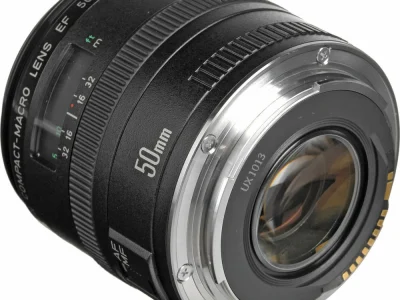 Canon EF 50mm / 2.5 Compact-Macro bérlés Budapesten