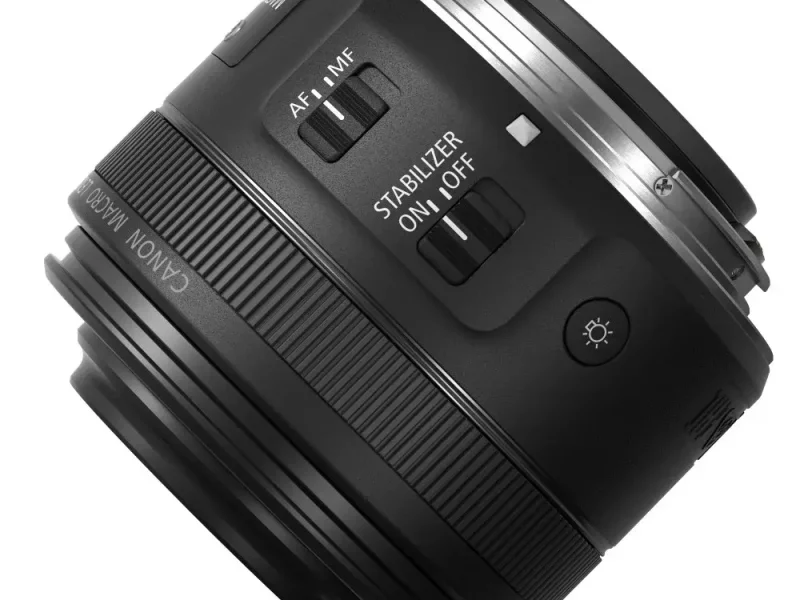 Canon EF-S 35mm / 2.8 IS STM macro – bérelhető Budapesten