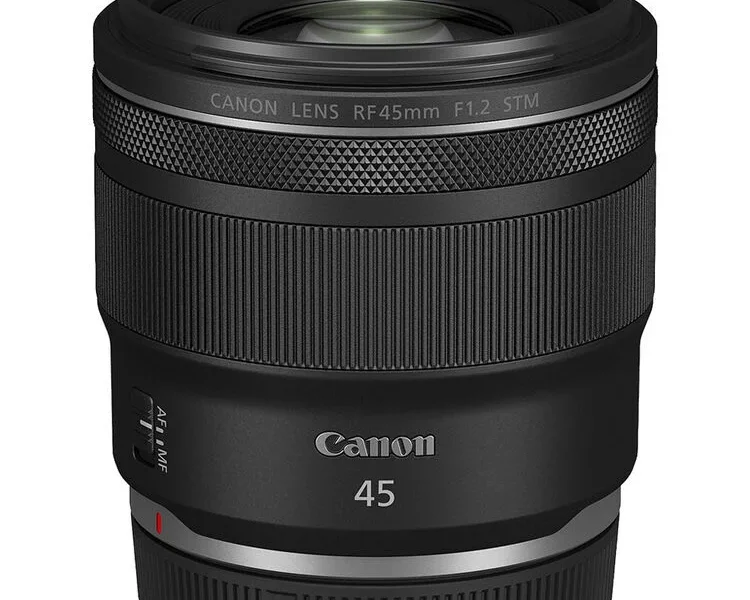 Canon RF 45mm / 1.2 STM + ES-73B Lens Hood bérlés Budapesten