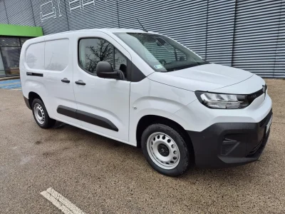 Citroen Berlingo AONU-606 kölcsönzés Budapesten