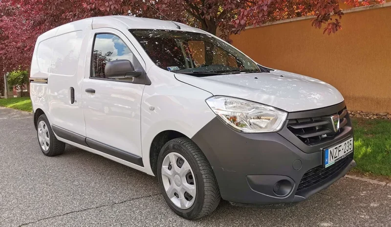 Dacia Dokker NZF-235 kölcsönözhető Budapesten