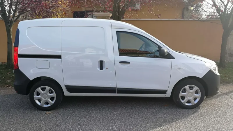Dacia Dokker RBK-844 kölcsönzés Budapesten