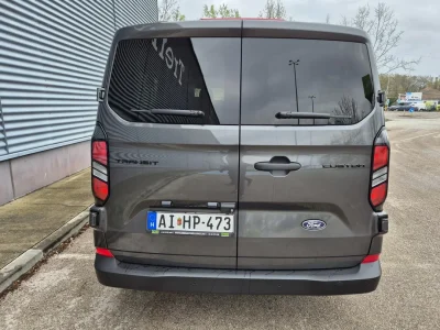 Ford Custom AIHP-473 bérelhető Budapesten