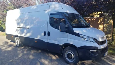 Iveco Daily PZT-562 kölcsönzés Budapesten