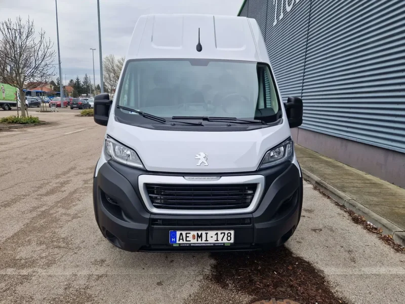 Peugeot Boxer AEMI-178 bérbe vehető Budapesten