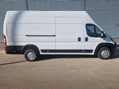 Peugeot Boxer L4H3 AEEV-558 kölcsönözhető Budapesten