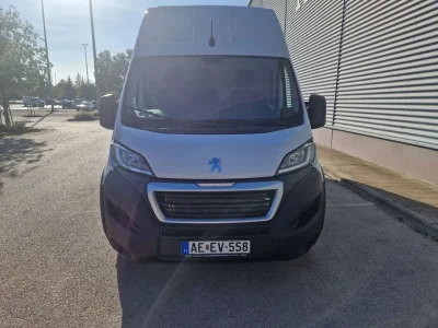 Peugeot Boxer L4H3 AEEV-558 kölcsönözhető Budapesten