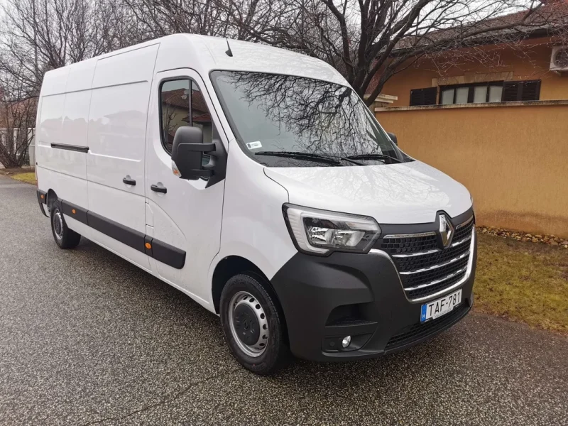 Renault Master AIBQ-231 kölcsönzés Budapesten