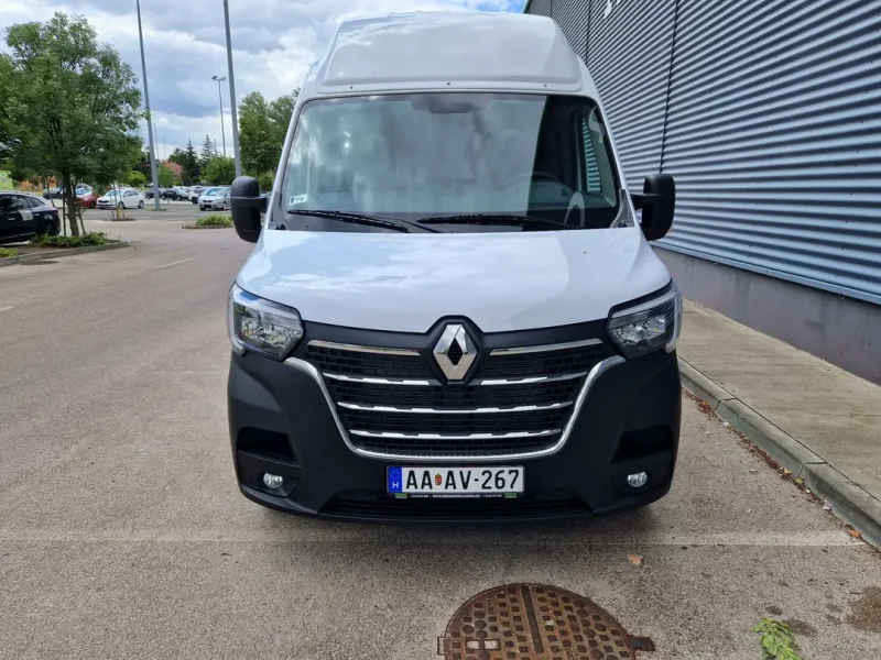 Renault Master Új AAAV267 kölcsönzés Budapesten