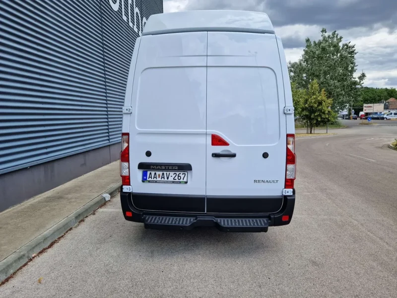 Renault Master Új AAAV267 kölcsönzés Budapesten