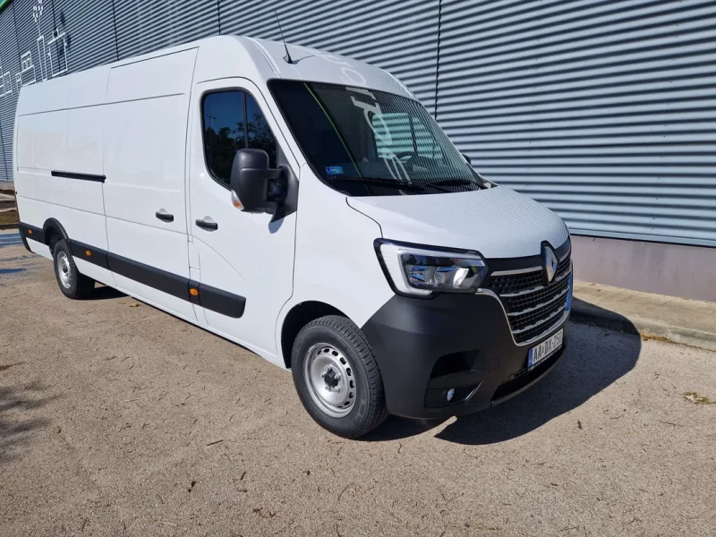 Renault Master L4H2 AADX250 bérelhető Budapesten