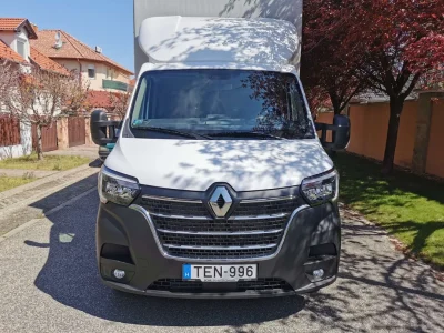 Renault Master Ponyvás TEN-996 bérelhető Budapesten