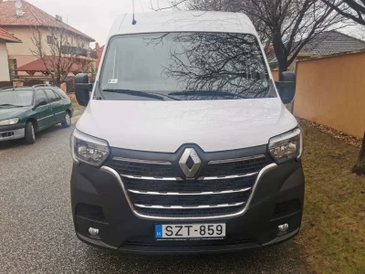 Renault Master SZT-859 bérelhető Budapesten