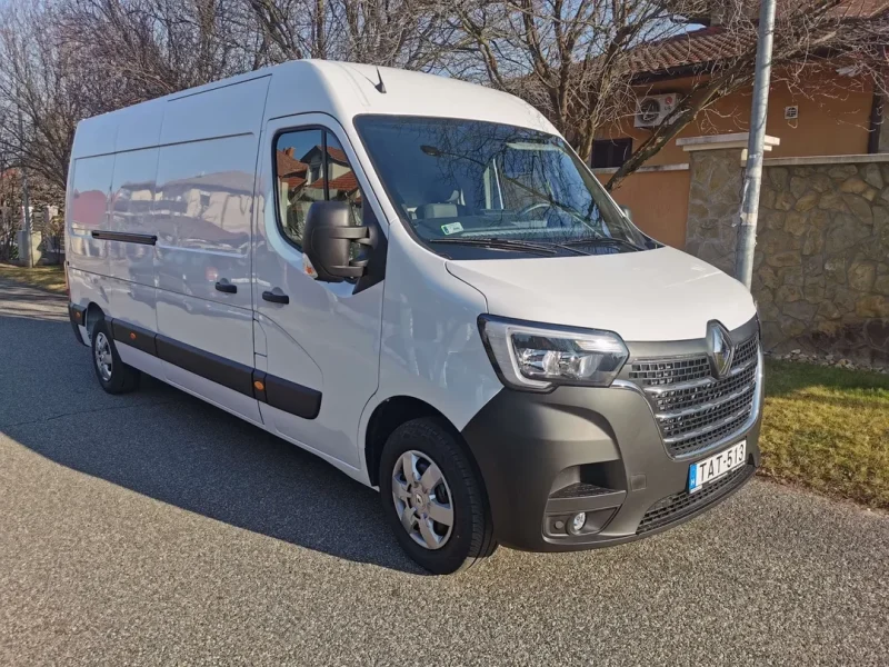 Renault Master TAT-513 bérlés Budapesten