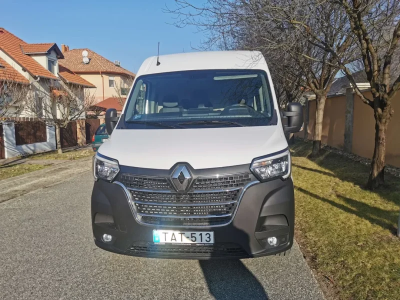 Renault Master TAT-513 bérlés Budapesten