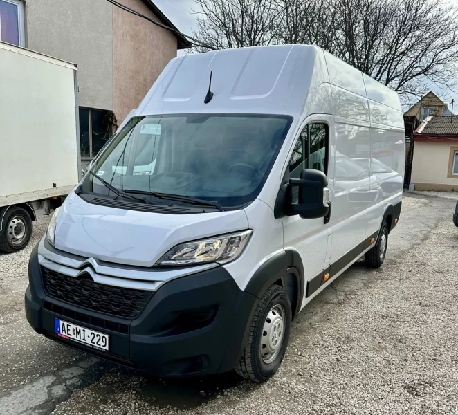 Citroën Jumper 17 m³ vonóhorgos furgon bérlés