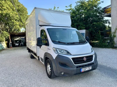Emelőhátfalas Fiat Ducato bérlés – 2,31 m magas raktér