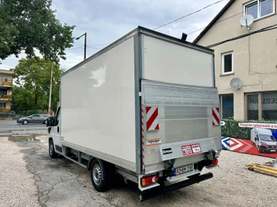 Emelőhátfalas Fiat Ducato bérlés Budapesten – külföldre is